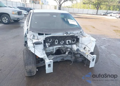 2017 Hyundai Veloster из США, поврежденный, VIN KMHTC6AD2HU312538